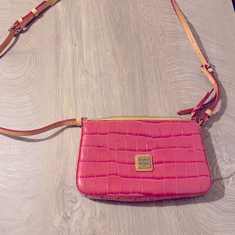 Dooney & Bourke purse
